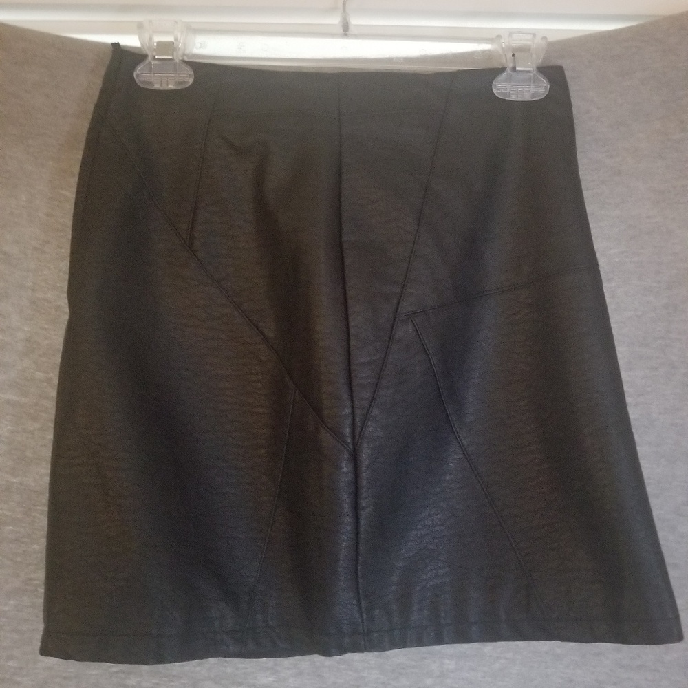 Leather skirt